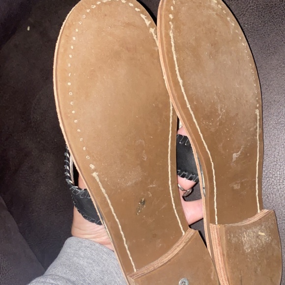 Sandals - Picture 4 of 4